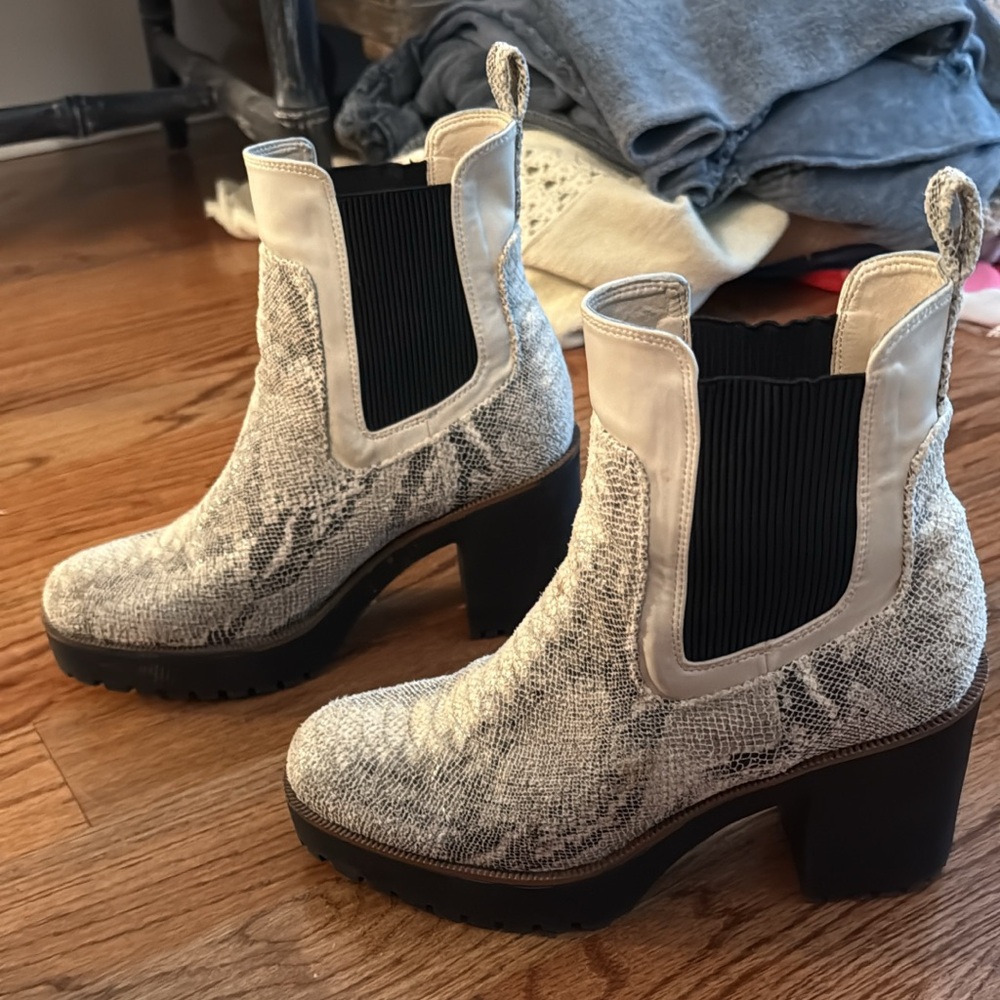 Chinese Laundry Cream and Black Heeled Boots